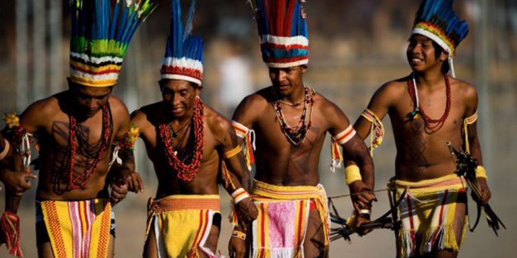 Өнөөдөр дэлхийн уугуул иргэдийн өдөр