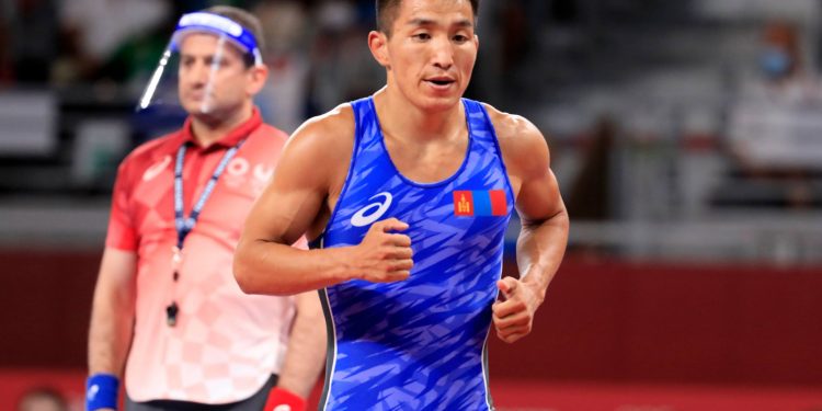 Э.БЭХБАЯР 5:1-ЭЭР ЯЛАГДАВ