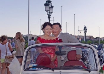 УИХ-ын гишүүн Б.Саранчимэгийн нөхөр Д.Мөнхбаатар Нисэхийн аэродроны даргаар томилогджээ