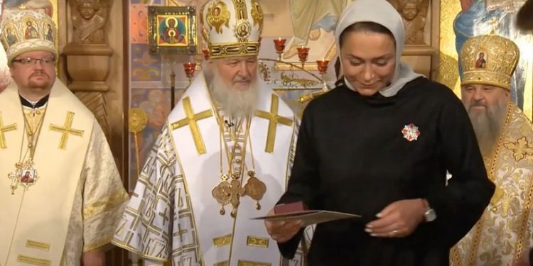 Лавровын нууц амраг тэрбум рублийн автомашины цуглуулгатай