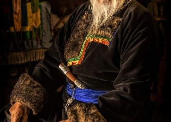 105 настай Андрей Вороны зөвлөгөө