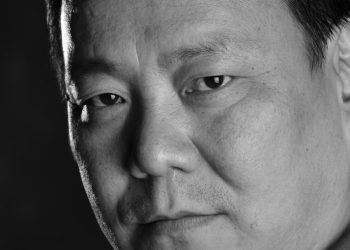 Их наядын үнэтэй засаг…