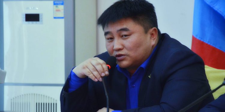 С.Батжаргалд 40 саяын тэмдэг хэрэгтэй