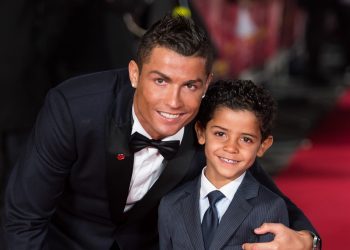 Роналдо: Олд Траффорд цэнгэлдэх хүрээлэнд тоглохыг тэсэн ядан хүлээж байна