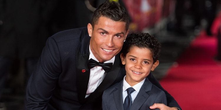 Роналдо: Олд Траффорд цэнгэлдэх хүрээлэнд тоглохыг тэсэн ядан хүлээж байна