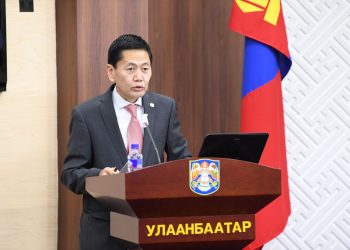 Жил бүр 135 тэрбум төгрөгийг нийтийн тээврийн компаниудад өгдөг