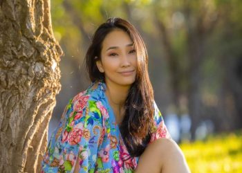 Б.Сүнээ: Амараад 100 саяыг өгье гэсэн аваагүй