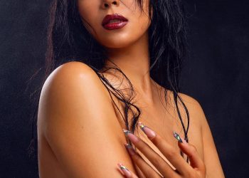 Х.Баярмаа “Гэм зэм” жүжгийн Дунягийн дүрийг бүтээнэ