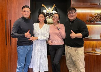 Тэргүүн охин Б.Намуун болон Аса аваргын гэр бүл