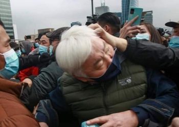 Ардчилалд амьсгаа авах боломж үлдээ!