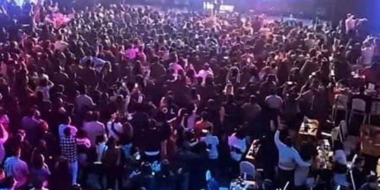 Шадар сайд С.Амарсайхан танхимаа хөлдөө чирэх алдаа гаргалаа