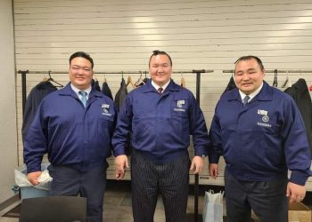 Хакухог хаалгач болгосон нь Сумогийн холбооны менежмэнт