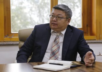 Н.АРИУНБАТ: ХААН БАНКНЫ ХУВЬЦАА ЭЗЭМШИГЧ СОЛИГДООГҮЙ, ХУВЬЦАА ХУДАЛДАХ ТУХАЙ ЭЦСИЙН ЗӨВШӨӨРЛИЙГ МОНГОЛБАНКНААС ОЛГООГҮЙ