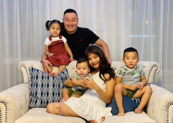 Дуучин Х.Мөнгөнцэцэгийн төрсөн өдөрт Б.Болд ийн баяр хүргэлээ