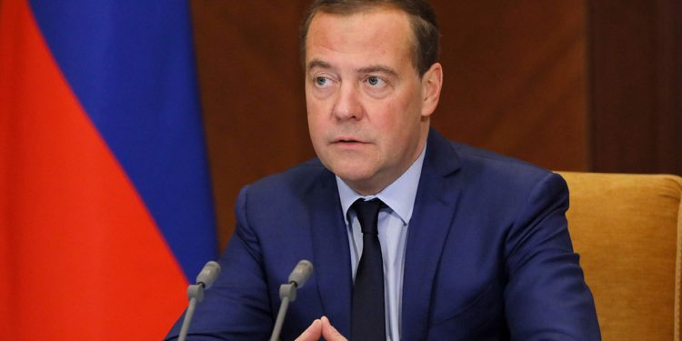 Д.МЕДВЕДЕВ: НЭГ ЦАР ТАХЛЫН ЗУРГААН СУРГАМЖ