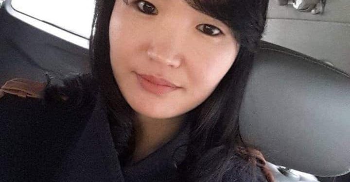 Солонгост “хараар” ажилладаг бүсгүй галаас хүний амь аварчээ