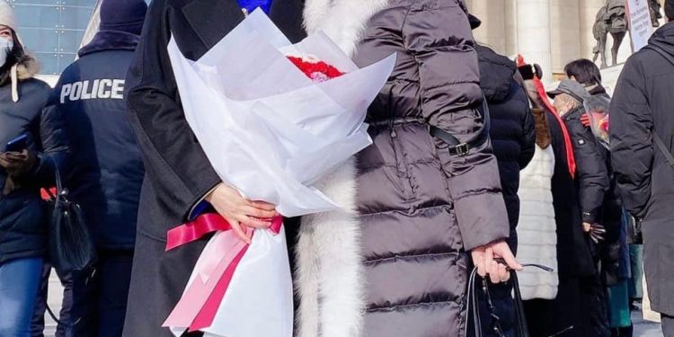 Хоёр Баярмаа нас чацуу, хоёулаа Алдарт эх