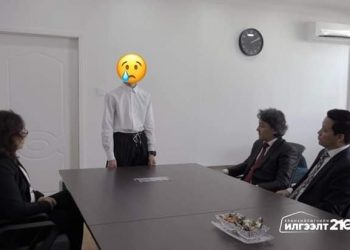 ЕРӨНХИЙЛӨГЧ ӨӨ, ТАНАЙ АЛБАТУУД ЯАГААД АРД ТҮМНЭЭРЭЭ ТОХУУРХААД БАЙНА