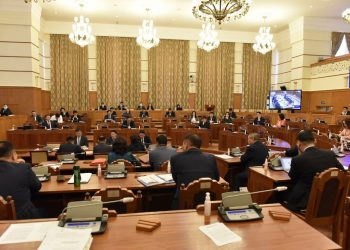 Сангийн яам: Монгол Улс өдөрт 10 тэрбум төгрөгийн хүү төлж байгаа