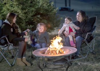 “Никитон”-ы Бачкагийн гэр бүл