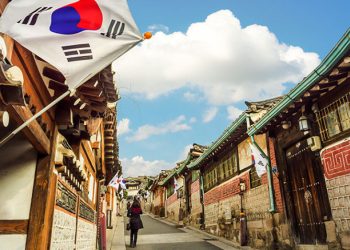 Монгол жуулчид бүлгээрээ БНСУ-д визгүй зорчих эрхтэй боллоо