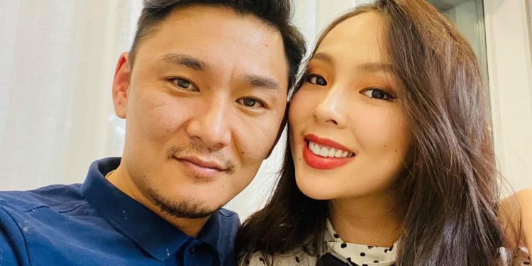 “Плейбой” мисс Н.Энхмаа гурван хүүхдийн ээж болжээ