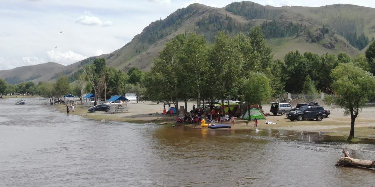 Амрагчид Горхи-Тэрэлжийн бүс нутагт жилд дунджаар 3000 тонн хог хаядаг