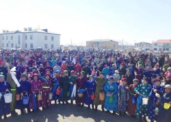 Маргааш 06:30 цагт Монголынхоо төлөө сүү, цайныхаа дээжийг өргөхийг ээжүүдэд уриалав