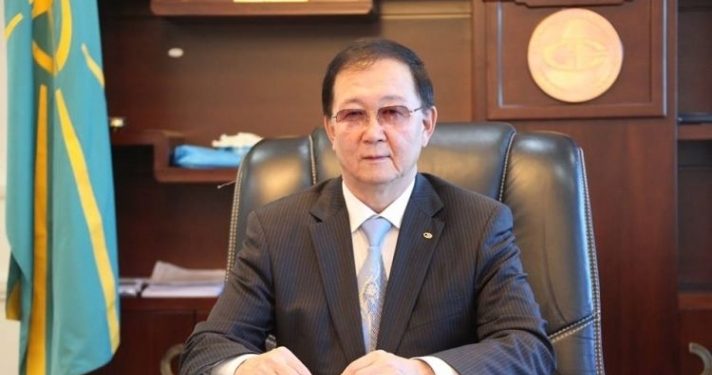 “Эрдэнэт”-ийн Х.Бадамсүрэн Ерөнхий сайдад загнуулжээ