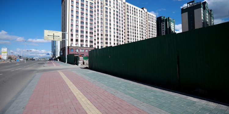 Замын шинэчлэлд аж ахуйн нэгжүүд идэвхтэй оролцож, газраа чөлөөлж байна