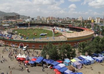 Наадмаар худалдаа, үйлчилгээ эрхлэхээр 725 аж ахуйн нэгж зөвшөөрөл авсан