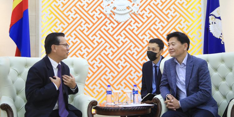 Гэр хорооллын дахин төлөвлөлтөд Сингапурын туршлагыг нэвтрүүлэх талаар санал солилцлоо