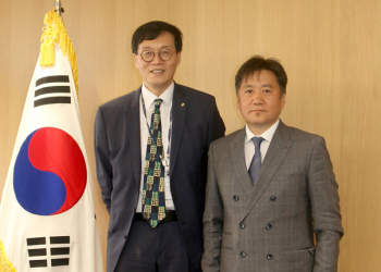 МОНГОЛБАНКНЫ ЕРӨНХИЙЛӨГЧ Б.ЛХАГВАСҮРЭН БНСУ-ЫН ТӨВ БАНКНЫ ЕРӨНХИЙЛӨГЧ ЧАНЁН РИТЭЙ УУЛЗЛАА