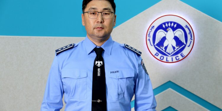 Б.Оюутболд: Худалдаа, үйлчилгээ эрхэлж буй иргэдийн үйл ажиллагаанд дэмжлэг үзүүлэн ажиллаж байна