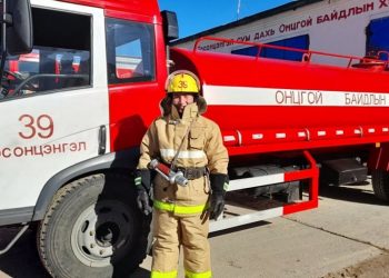 Ш.СҮҮНДАЛАЙ: СҮҮ ШИГ ЦАГААН СЭТГЭЛТЭЙ, ДАЛАЙ ШИГ БАЯН ЯВАХЫГ БИЛЭГДЭЖ МИНИЙ НЭРИЙГ ӨГСӨН ГЭЖ ЯРЬДАГ