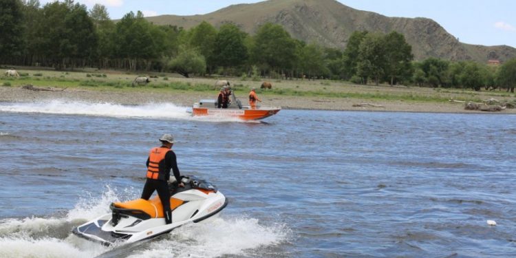 Завьт эргүүлийнхэн 51 хүний амь аварлаа