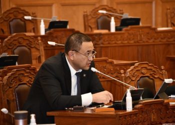 Б.Чойжилсүрэн: Эрчим хүчний салбар 186 тэрбум төгрөгийн алдагдалтай байна