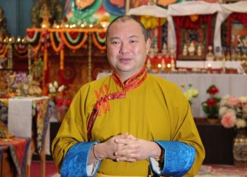 Дайныг эсэргүүцсэн Халимагийн хамба ламыг ОХУ гадаадын агентын жагсаалтад оруулжээ