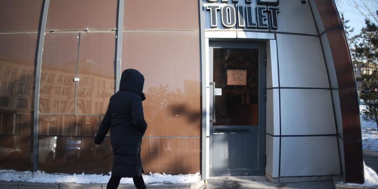 19 байршилд нийтийн бие засах газар цагийн хуваарийн дагуу ажиллаж байна