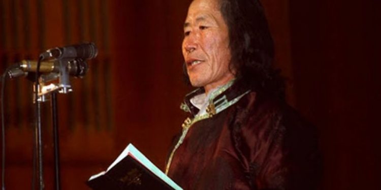 НЯМСҮРЭН БА “БОЛОР ЦОМ”-ЫН ДУУЛЬ