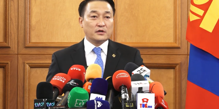 Д.Амарбаясгалан: “ЭрдэнэсТавантолгой”-н ногдол ашиг гэж иргэн бүрт 10 мянган төгрөг оногдохоор байгаа