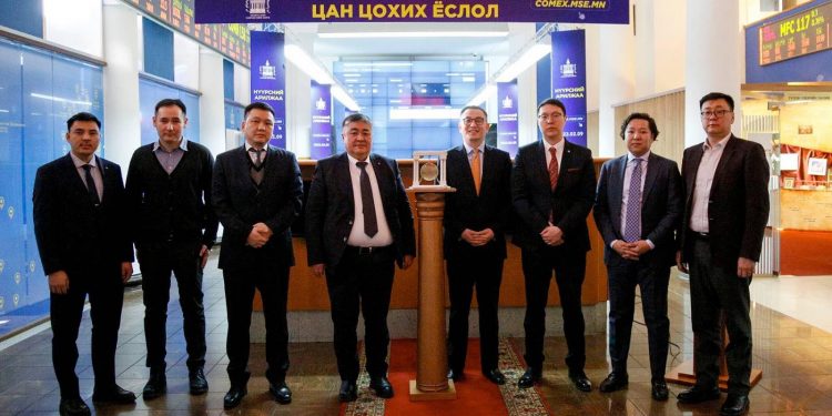 Эрдэнэс Тавантолгой ХК анх удаа нүүрсээ цахимаар арилжааллаа