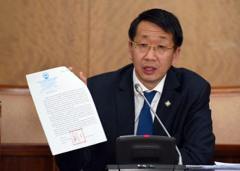 Л.Энх-Амгалан: 2022 онд МСҮТ-ийн 200 мянгыг 4800 хүний нэрээр илүү авах гэж байсныг болиулсан