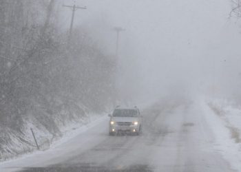 Цас орж шууран, 37 градус хүрч хүйтэрнэ