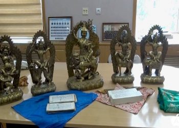 Гандантэгчинлэн хийдийн тэргүүлэгч ламын шавь багшийнхаа “Жамьяндагва” бурхныг хуурамчаар солиод баригджээ