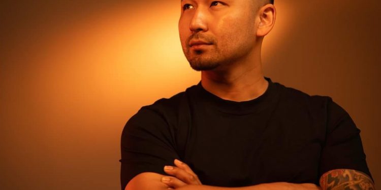 Хэтэрxий давилуун, сагсуу, xэний ч үгийг аваxгүй явснаа уxаарлаа