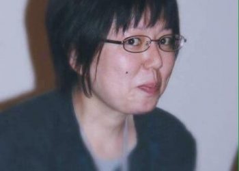 Луйвраар залилж авсан мөнгөөр хүүхдээ гадаадад сургахаар явуулдгийг ойлгодоггүй