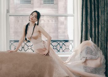 Солонгосын гоо бүсгүйчүүд 14 насны зөрүүтэй