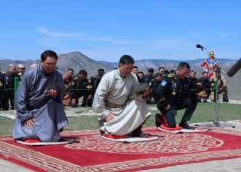 Бүх цэргийн их хар сүлдийг цэнгүүлэн тайх ёслол боллоо