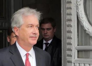 Америкийн Тагнуулын төв газрын дарга Украинд нууцаар айлчлав